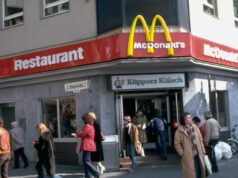 Bývalý manažér Bundesligy vysvetľuje, prečo odišiel z futbalu, aby viedol reštaurácie McDonald’s Bývalý manažér Bundesligy vysvetľuje, prečo odišiel z futbalu, aby viedol reštaurácie McDonald's