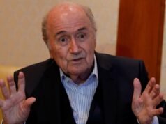 Bývalý prezident FIFA Blatter podporuje výzvy, aby sa fanúšikovia držali ďalej od Majstrovstiev sveta vo futbale Bývalý prezident FIFA Blatter podporuje výzvy, aby sa fanúšikovia držali ďalej od Majstrovstiev sveta vo futbale