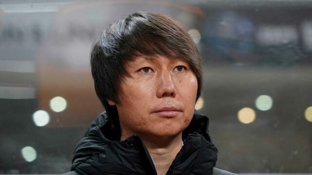 Bývalý tréner Číny, prezident FA medzi 73 doživotnými zákazom činnosti Bývalý tréner Číny, prezident FA medzi 73 doživotnými zákazom činnosti vo futbale za ovplyvňovanie zápasov