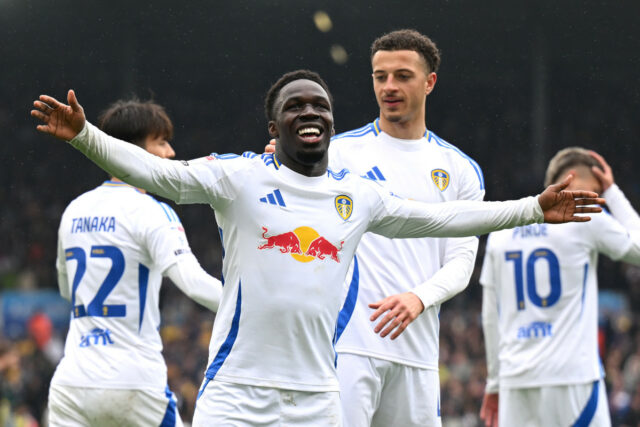 Bývalý tréner Leedsu dúfa, že Gnonto sa vráti do talianskeho tímu na MS 2026
