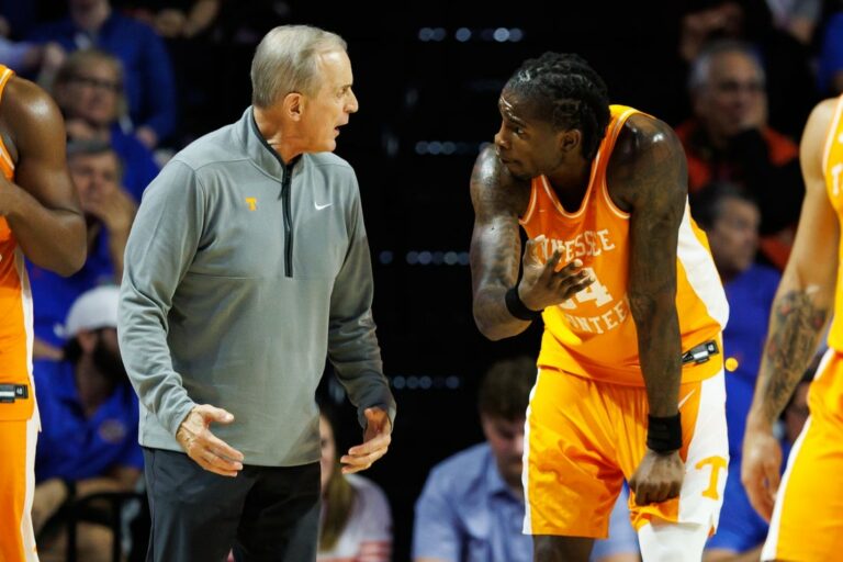 Č. 24 Obrat v Tennessee vs. rastúci Texas A&M