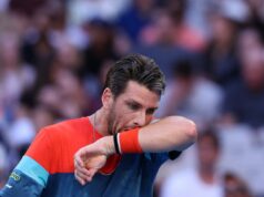 Cameron Norrie sa pod ťarchou známeho nepriateľa vzpiera, keď Briti vypadli z Australian Open Cameron Norrie vypadol z Australian Open po prehre s Alexandrom Zverevom (Getty)