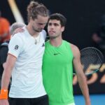 Carlos Alcaraz vracia úder Zverevovi po obvinení „bulls***“ z lekárskeho oddychového času