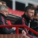 Carrick a Solskjaer sa chystajú na rozhovory s Manchestrom United po odchode Amorima