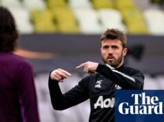 Carrick sa musí zbaviť taktickej strnulosti, aby okúsil úspech s Manchestrom United | Manchester United Carrick sa musí zbaviť taktickej strnulosti, aby okúsil úspech s Manchestrom United | Manchester United