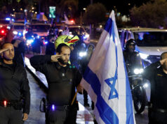 Ceremoniál pre posledného izraelského zajatca, ktorý sa vrátil z Gazy | Gaza Ceremoniál pre posledného izraelského zajatca, ktorý sa vrátil z Gazy | Gaza