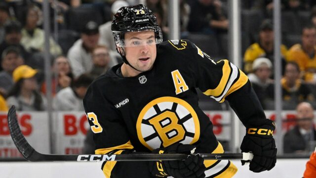 Charlie McAvoy z Bruins patrí medzi hlasy NHL, ktoré sa zaujímajú o „Heated Rivalry“
