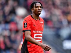 Chelsea dala Jeremymu Jacquetovi podporu, keď šéf Rennes prijímal prestup Jeremy Jacquet je naďalej spájaný s prestupom do Chelsea