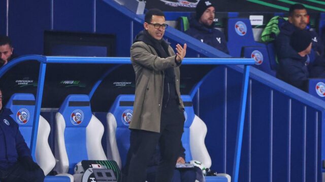 Chelsea oznamuje Liama ​​Roseniora ako nového hlavného trénera so zmluvou do roku 2032
