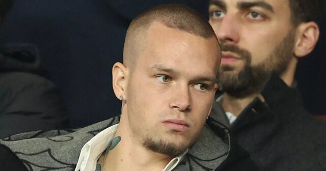 Chelsea posiela novú správu od Mykhaila Mudryka, keď hviezdy reagujú Mykhailo Mudryk na tribúne