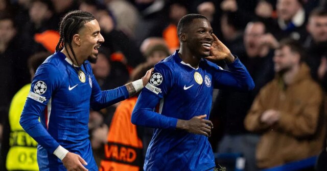 Za Chelsea skóroval Moises Caicedo