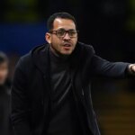 Liam Rosenior, manažér Chelsea, body počas zápasu fázy MD7 Ligy majstrov UEFA 2025/26 medzi Chelsea FC a Pafos FC na Stamford Bridge 21. januára 2026 v Londýne, Anglicko