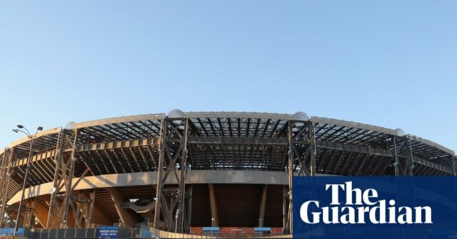 Chelsea vyzýva fanúšikov, aby boli v Neapole mimoriadne opatrní po tom, čo boli dvaja prevezení do nemocnice | Chelsea
