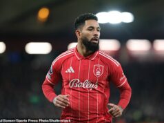 Chelsea zvažuje prekvapivý krok pre hviezdu Nottinghamu Forest Douglasa Luiza Chelsea zvažuje prestup za Douglasa Luiza, ktorý je na hosťovaní v Nottinghame Forest