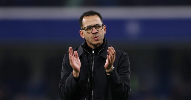 Chelsea „unesená“ Man Utd a prestup Liverpoolu s vyššou ponukou | Futbal | Šport
