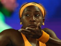 Coco Gauffová poslala správu šéfom Australian Open po jej smečení raketou Coco Gauffová poslala správu šéfom Australian Open po jej smečení raketou