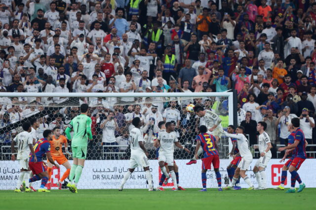 Courtois obviňuje z porážky Realu Madrid vo finále Superpohára smolu
