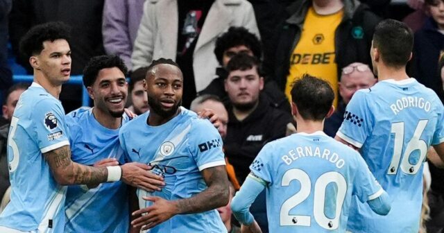 Manchester City vyhral nad Wolves 2:0