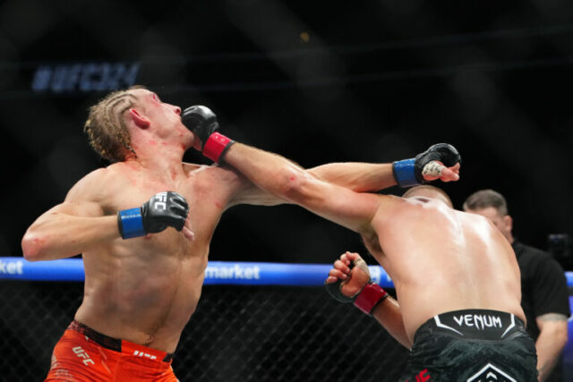 Dana White odmieta obavy z reklám po debute Paramount+ v UFC
