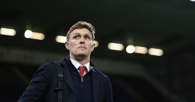 Darren Fletcher sa sťažuje na „krehké“ hviezdy Man Utd, keď Domovník z Man Utd sa vo svojom hodnotení nezdržal