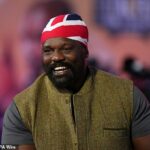 Dereck Chisora ​​a Deontay Wilder sa oficiálne stretnú v úspešnom súboji v ťažkej váhe na Sky Sports Box Office.