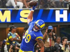 Davante Adams, Quentin Lake medzi Rams sú pripravení na play-off Davante Adams, Quentin Lake medzi Rams sú pripravení na play-off