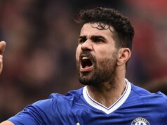 Diego Costa suruje „zatrpknutú“ ikonu Chelsea, ktorá „pravdepodobne nemá sex doma“ Brazílsky útočník Chelsea narodený v Španielsku Diego Costa oslavuje svoj druhý gól počas futbalového zápasu anglickej Premier League medzi Stoke City a Chelsea na štadióne Bet365 v Stoke-on-Trent v strednom Anglicku 18. marca 2017. / FOTO AFP / Oli SCARFF / POUŽITIE OBMEDZENÉ NA REDAKCIU. Nepoužívať s nepovolenými audio, video, dátami, súpiskami zápasov, klubovými/ligovými logami alebo „živými“ službami. Online použitie počas zápasu je obmedzené na 75 obrázkov, bez emulácie videa. Nepoužíva sa v stávkach, hrách alebo publikáciách pre jednotlivé kluby/ligy/hráčov. / (Fotokredit by mal znieť OLI SCARFF/AFP cez Getty Images)