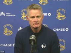 Dlhoročný kritik Trumpa Steve Kerr vo vášnivom prejave vyslovil pochmúrny verdikt o „rozdelenej“ budúcnosti Ameriky Hlavný tréner Golden State Warriors Steve Kerr sa vyjadril k poslednej smrteľnej streľbe na ICE