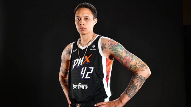 Dokument Brittney Griner porovnáva skúsenosti z väzenia v Rusku a Dokument Brittney Griner porovnáva skúsenosti z väzenia v Rusku a USA