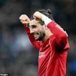 Dominik Szoboszlai oslavuje stredajší gól Liverpoolu v úvodnom zápase proti Marseille