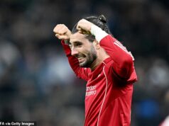 Dominik Szoboszlai odhaľuje tajomstvo za drzým gólom z priameho kopu proti Marseille po naštartovanom skvelom víťazstve Liverpoolu Dominik Szoboszlai oslavuje stredajší gól Liverpoolu v úvodnom zápase proti Marseille