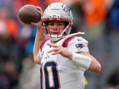 Patriots QB Drake Maye „zatočil“ pri zotavovaní sa po zranení ramena Drake Maye sa blíži k nesmrteľnosti NFL, keď Patriots porazili Broncos