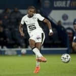 Jeremy Jacquet je jedným z dvoch stredných obrancov, ktorých Chelsea sleduje