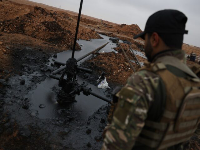 Elektrické vedenia a mocenské boje: Rozbalenie tlaku Sýrie smerom k zjednoteniu | Sýrske vojnové správy
