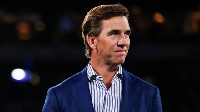 Eli Manning údajne zaostáva za hlasmi v Sieni slávy profesionálneho futbalu
