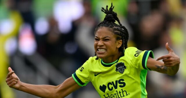 Emma Hayes dychtivá vidieť, čo môžu dosiahnuť top vyhliadky USWNT
