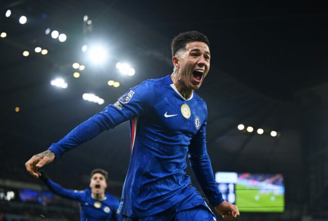 Enzo Fernandez zvažuje budúcnosť Chelsea uprostred záujmu PSG Enzo Fernandez zvažuje budúcnosť Chelsea uprostred záujmu PSG