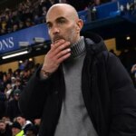 Enzo Maresca sa pozerá