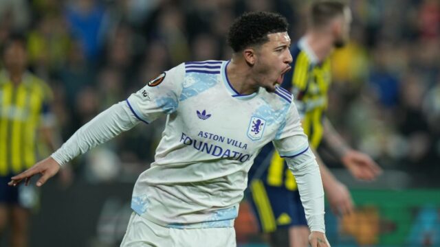 Európska liga: Sancho vedie Aston Villu do osemfinále; Postupujú aj Európska liga: Sancho vedie Aston Villu do osemfinále; Postupujú aj Lyon, Freiburg