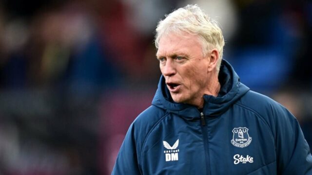 Everton je pod tlakom po tom, čo Fulham podal ponuku 27 miliónov libier za cieľ Davida Moyesa
