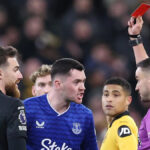 Everton „prekvapil“ po potvrdení červenej karty Keane