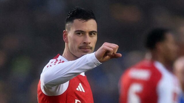 FA Cup: Hetrik Gabriela Martinelliho pomohol Arsenalu prekonať Portsmouth FC
