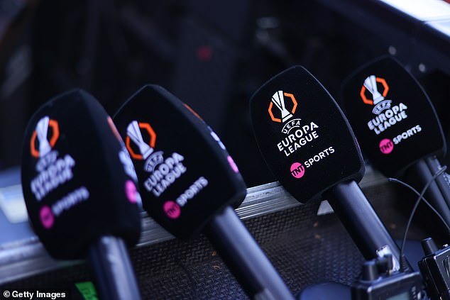 Fanúšikovia Celticu sú frustrovaní z toho, že počas zápasu Európskej Fanúšikovia Celticu zostali frustrovaní, keď sa prerušil informačný kanál TNT Sports o ich kritickom zápase Európskej ligy, čo spôsobilo, že minuli gól