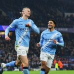 Oslava Erlinga Haalanda vyzerala ako prikývnutie na jeho leedské korene