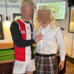 Futbalový klub Box Hill North vyšetruje oslavy šialeného pondelka z roku 2025, ktoré údajne videli hráča, ktorý sa oblieka ako školáčka a predstieral, že sexuálne napadol iného hráča v drese St Kilda (na obrázku)