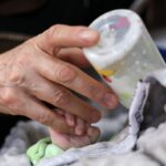 Francúzska firma Lactalis najnovšie stiahla dojčenskú výživu z dôvodu strachu z kontaminácie | Správy o zdraví