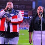 Futbaloví fanúšikovia vo štvrtok chválili národnú hymnu The War and Treaty