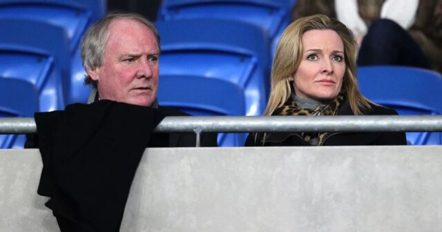 Terry Yorath so svojou dcérou Gabby Logan. Vo veku 75 rokov zomrel bývalý stredopoliar Leedsu a Walesu Terry Yorath, uviedla vo vyhlásení jeho rodina.