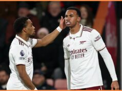 Hviezda Arsenalu Gabriel vracia úder trénerovi Brightonu Fabianovi Hurzelerovi Gabriel robí chybu pre Arsenal, okamžite skóruje