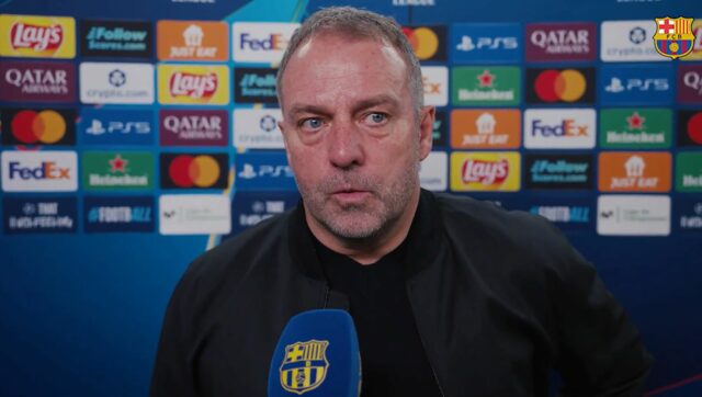 Hansi Flick z Barcelony reaguje na výkon Marca Bernala
